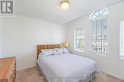 5 Valleywest Road, Brampton, ON - Indoor Photo Showing Bedroom