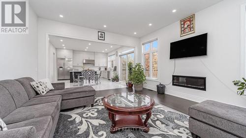 69 Raspberry Rdg Avenue, Caledon, ON - Indoor Photo Showing Living Room With Fireplace