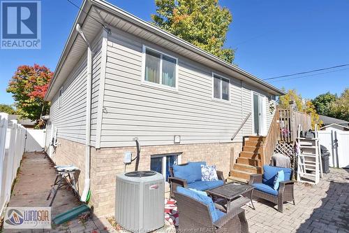 1498 Mark, Windsor, ON - Outdoor With Deck Patio Veranda