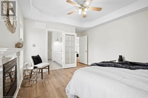 5715 Magnolia Drive, Niagara Falls, ON - Indoor Photo Showing Bedroom With Fireplace