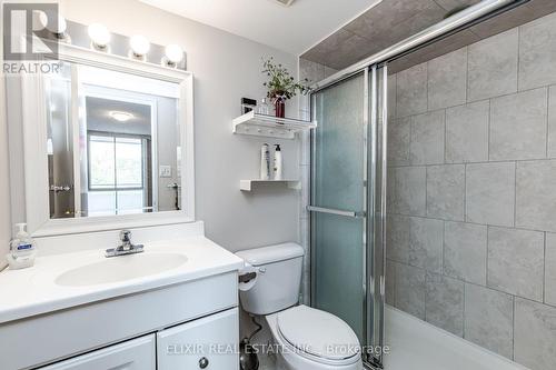 409 - 1320 Mississauga Valley Boulevard, Mississauga, ON - Indoor Photo Showing Bathroom