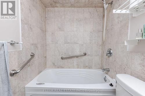 409 - 1320 Mississauga Valley Boulevard, Mississauga, ON - Indoor Photo Showing Bathroom