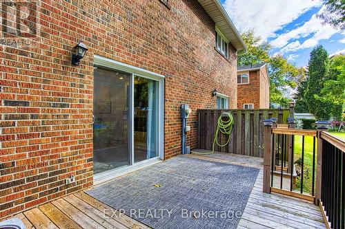 16 - 125 Livingston Avenue, Grimsby, ON - Outdoor With Exterior