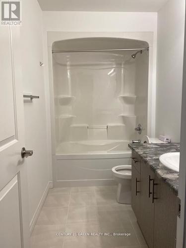 69 Bethune Avenue, Hamilton, ON - Indoor Photo Showing Bathroom