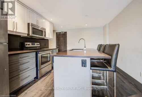 C322 - 330 Phillip Street, Waterloo, ON - Indoor Photo Showing Kitchen