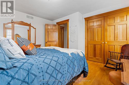 5447 Highway 20, West Lincoln, ON - Indoor Photo Showing Bedroom