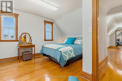 5447 Highway 20, West Lincoln, ON - Indoor Photo Showing Bedroom