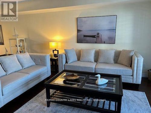 6 - 30 Laguna Parkway, Ramara, ON - Indoor Photo Showing Living Room