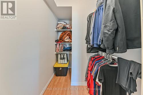 1002 - 5 Lisa Street, Brampton, ON - Indoor With Storage