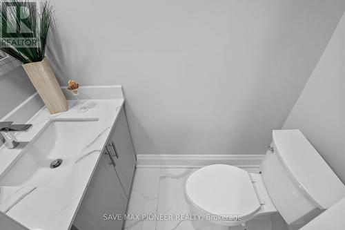 3780 Wyewood Road, Mississauga, ON - Indoor Photo Showing Laundry Room