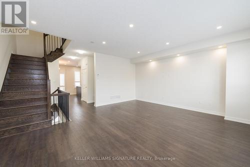 185 Fowley Drive, Oakville, ON - Indoor Photo Showing Other Room