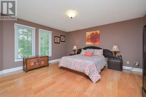 35 - 18 Hartnell Square, Brampton, ON - Indoor Photo Showing Bedroom