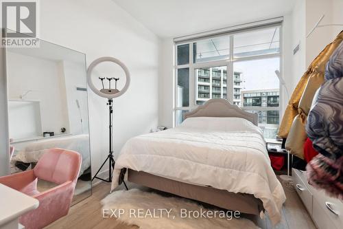 327 - 50 George Butchart Drive, Toronto, ON - Indoor Photo Showing Bedroom