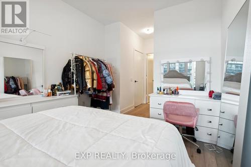 327 - 50 George Butchart Drive, Toronto, ON - Indoor Photo Showing Bedroom