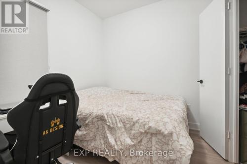 327 - 50 George Butchart Drive, Toronto, ON - Indoor Photo Showing Bedroom