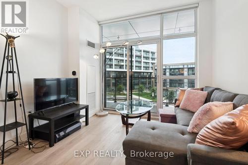 327 - 50 George Butchart Drive, Toronto, ON - Indoor Photo Showing Living Room