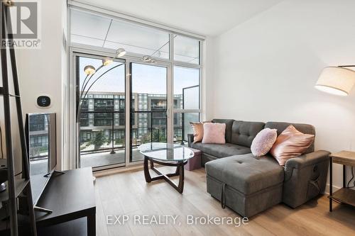 327 - 50 George Butchart Drive, Toronto, ON - Indoor Photo Showing Other Room