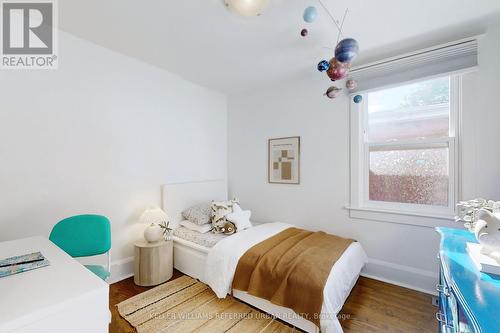 104 Lee Avenue, Toronto, ON - Indoor Photo Showing Bedroom