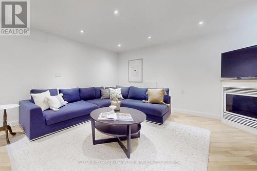 104 Lee Avenue, Toronto, ON - Indoor Photo Showing Living Room