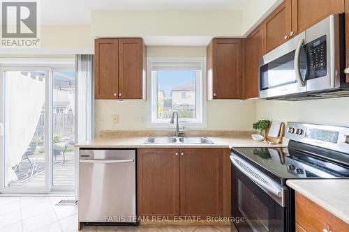 78 Stonemount Crescent, Essa, ON - Indoor Photo Showing Kitchen With Double Sink