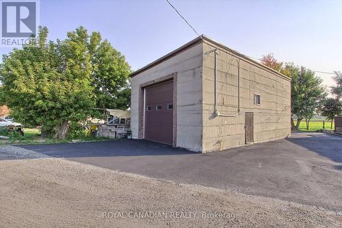 15 Grencer Road, Bradford West Gwillimbury, ON - Outdoor With Exterior