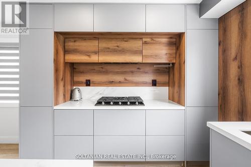 50 Addison Street, Richmond Hill, ON - Indoor Photo Showing Laundry Room