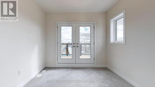 4 Dandara Gate, Vaughan, ON - Indoor Photo Showing Other Room