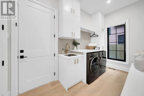 83 Elizabeth Grove, King, ON - Indoor Photo Showing Laundry Room