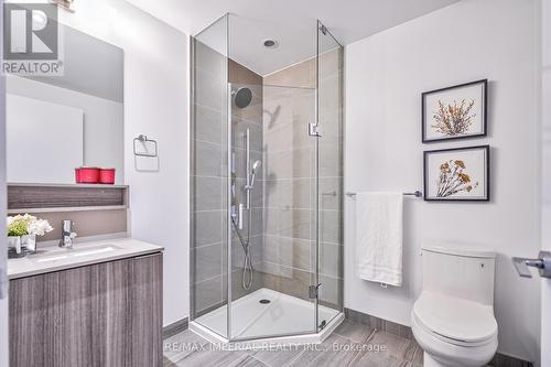 2710 - 898 Portage Parkway, Vaughan, ON - Indoor Photo Showing Bathroom