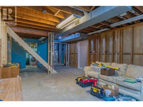 522 13Th  Avenue, Castlegar, BC - Indoor Photo Showing Basement