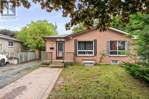 Lower - 25A College Crescent, Barrie, ON - Outdoor