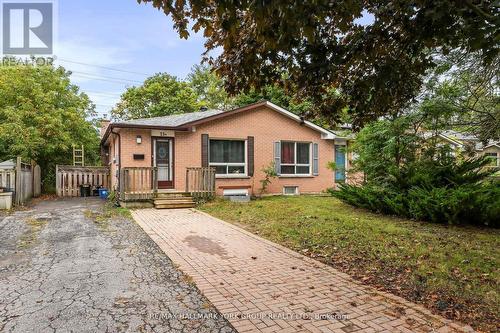 Lower - 25A College Crescent, Barrie, ON - Outdoor