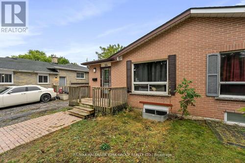 Lower - 25A College Crescent, Barrie, ON - Outdoor With Exterior