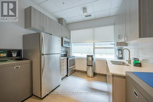 714 - 68 Merton Street, Toronto, ON - Indoor Photo Showing Kitchen With Stainless Steel Kitchen With Double Sink