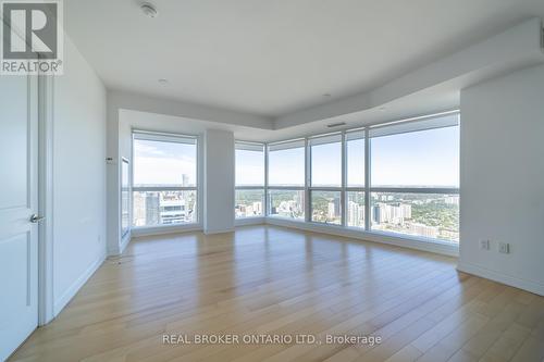 7302 - 388 Yonge Street, Toronto, ON - Indoor Photo Showing Other Room