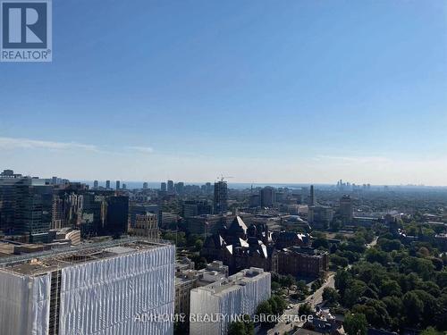 811 - 2191 Yonge Street, Toronto, ON - Outdoor With View