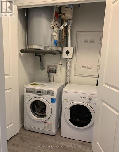 332 - 1900 Simcoe Street N, Oshawa, ON - Indoor Photo Showing Laundry Room