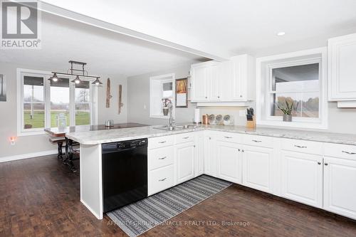 B1625 Highway 48, Brock (Beaverton), ON - Indoor Photo Showing Kitchen