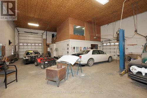 B1625 Highway 48, Brock (Beaverton), ON - Indoor Photo Showing Garage