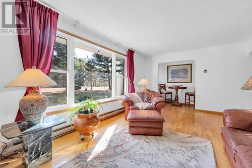 52 Charles Road, Tweed, ON - Indoor Photo Showing Living Room