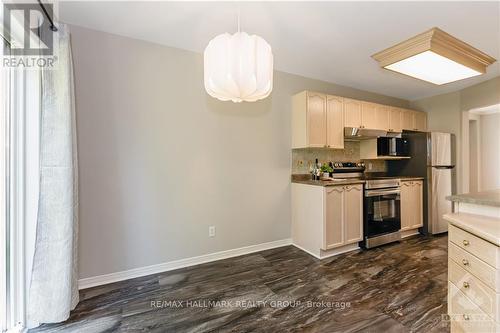 859 Nesting Way, Ottawa, ON - Indoor Photo Showing Kitchen