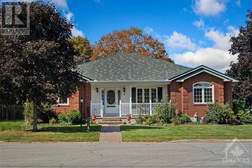 6 Carbery Drive, Stittsville, ON - Outdoor With Deck Patio Veranda With Facade