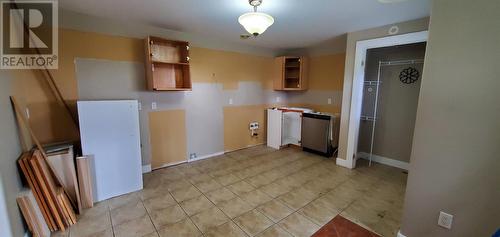 107 Summit Drive, Paradise, NL - Indoor Photo Showing Kitchen