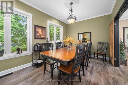 285 Crosby Drive, Kawartha Lakes (Bobcaygeon), ON - Indoor Photo Showing Dining Room