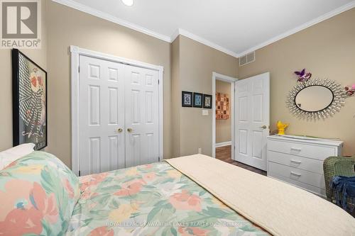 285 Crosby Drive, Kawartha Lakes (Bobcaygeon), ON - Indoor Photo Showing Bedroom