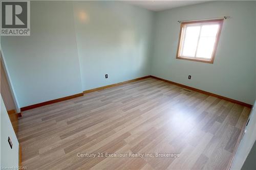 18 Farrell Lane, Wellington North (Arthur), ON - Indoor Photo Showing Other Room