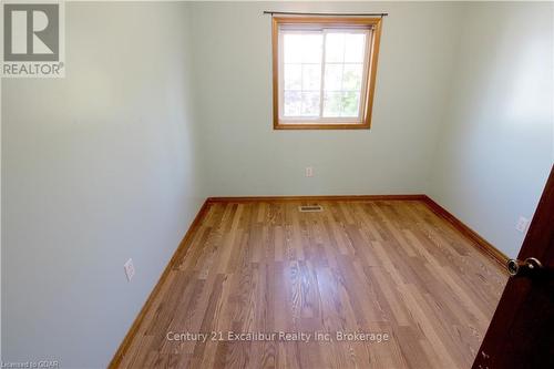 18 Farrell Lane, Wellington North (Arthur), ON - Indoor Photo Showing Other Room