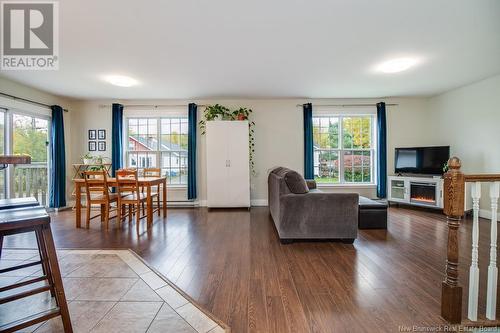 23 Ramsay Street, Fredericton, NB - Indoor Photo Showing Living Room