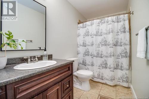 23 Ramsay Street, Fredericton, NB - Indoor Photo Showing Bathroom