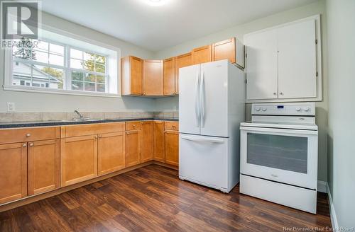 23 Ramsay Street, Fredericton, NB - Indoor Photo Showing Kitchen